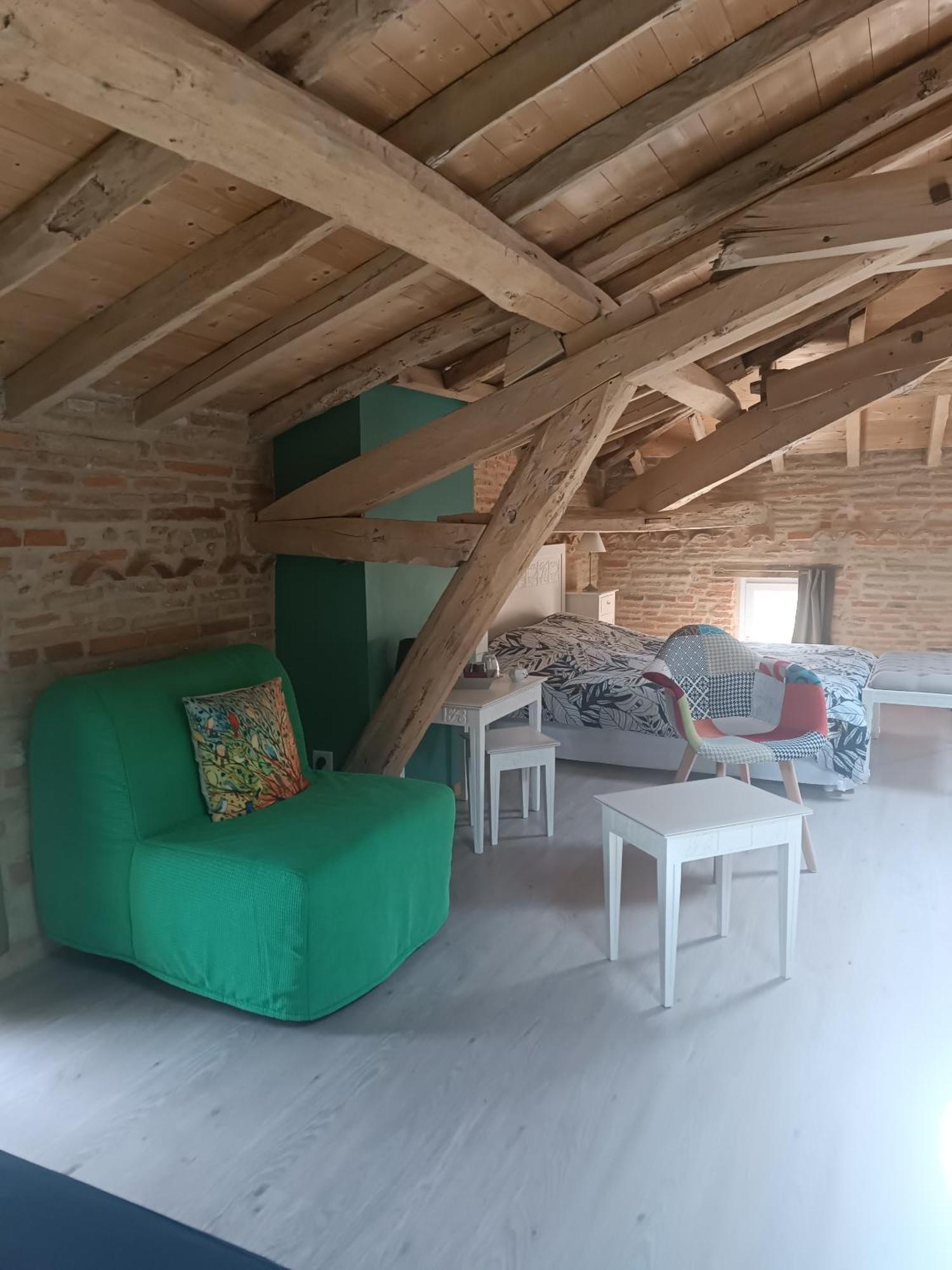 Hotel Le Jardin Des Cedres Lavaur  Pokoj fotografie