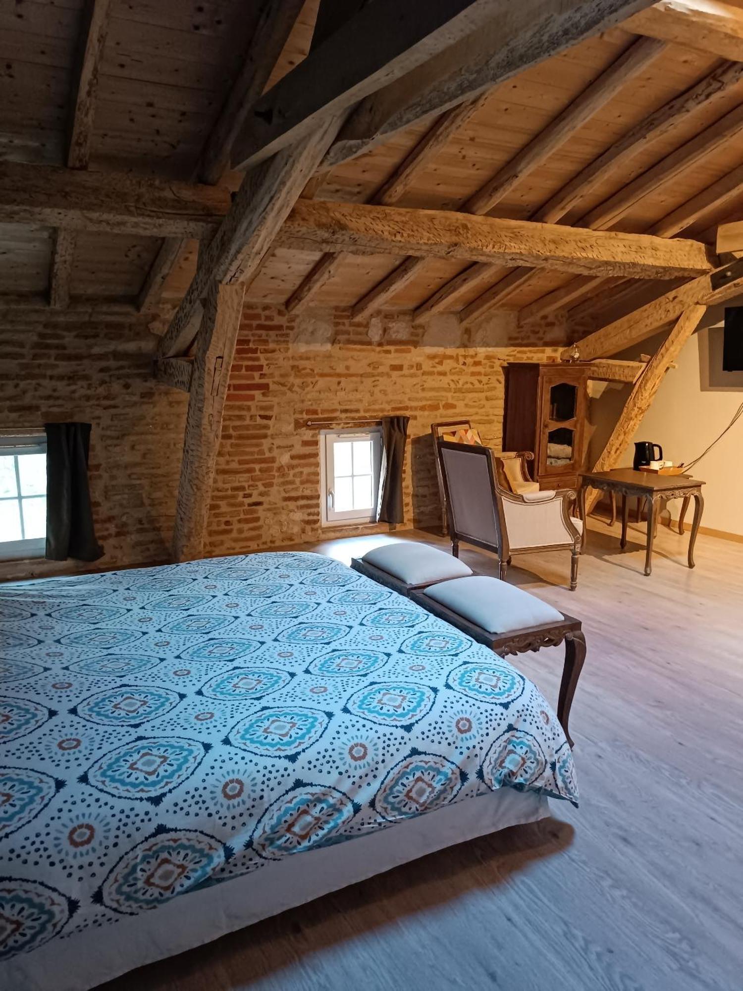 Hotel Le Jardin Des Cedres Lavaur  Pokoj fotografie