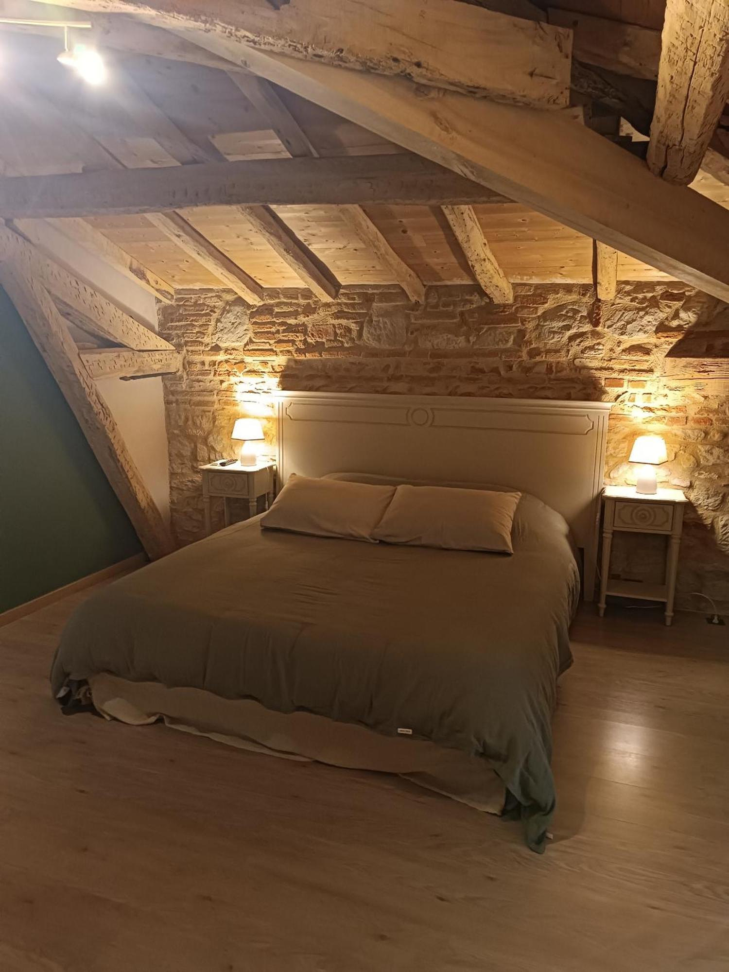 Hotel Le Jardin Des Cedres Lavaur  Pokoj fotografie