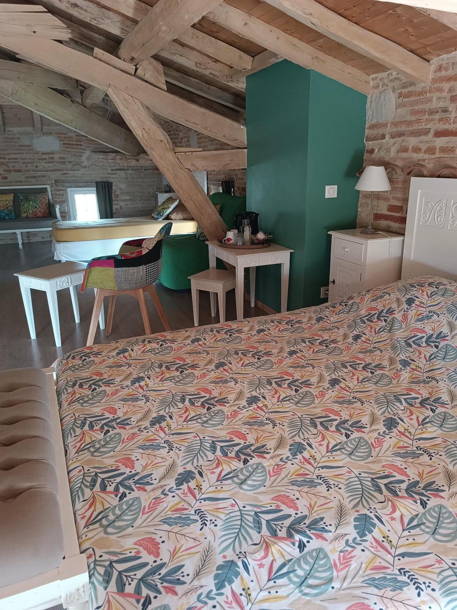 Hotel Le Jardin Des Cedres Lavaur  Pokoj fotografie